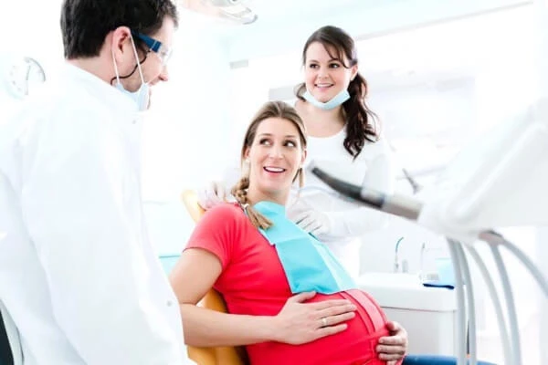 leczenie stomatologiczne podczas ciąży