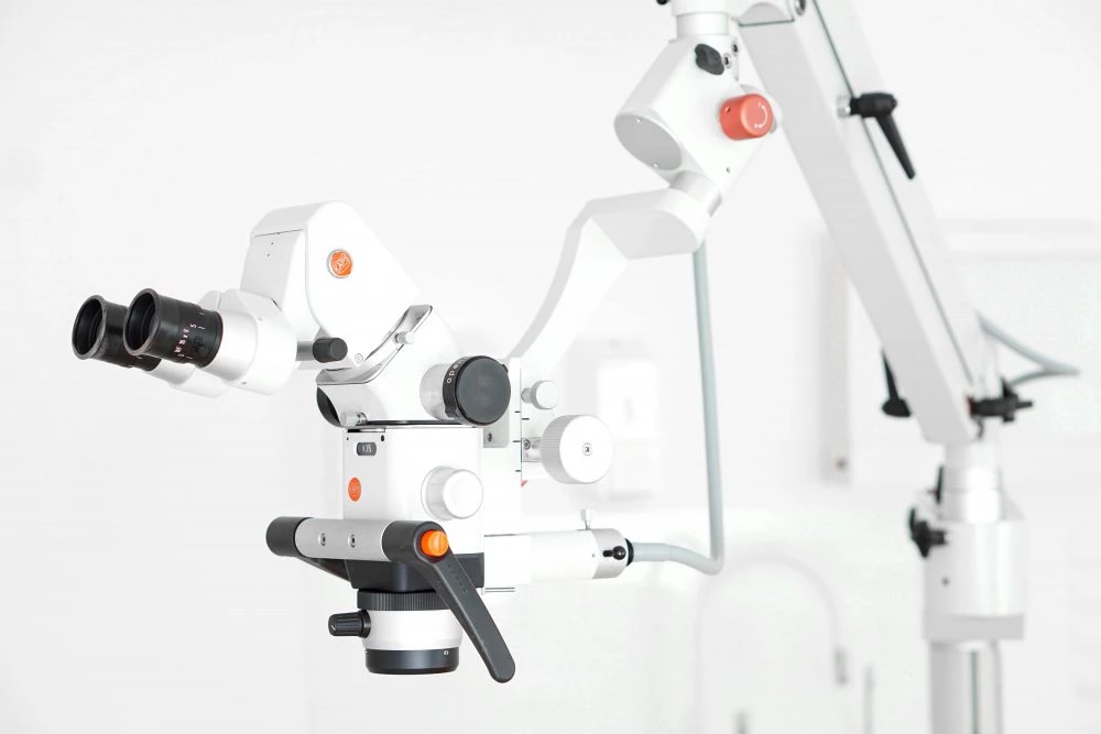 Mikroskop zabiegowy KAPS stomatolog laserdent